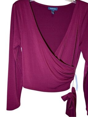 NWOT ModCloth Maroon wrap style top shirt women’s size large